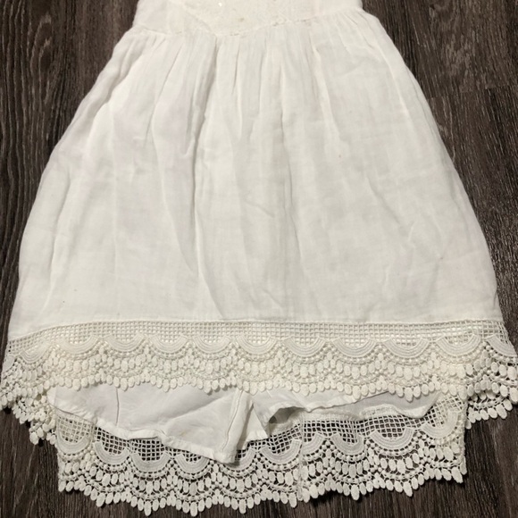 Abercrombie Kids White Halter Sequin Eyelet Lace Ruffle Hem Dress 7/8 Boho Beach - Picture 2 of 10